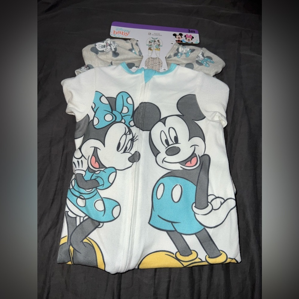 Disney Baby 2 pack Zipper Up Sleeper New With Tags 3 Month